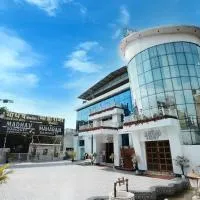 Madhav Residency Hotel & Banquet, Kalyan, Mumbai，位于卡延的酒店