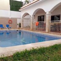 Magnifique villa avec piscine，位于Douar el ZʼAtria的酒店