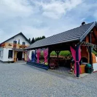 Cabana Deasupra Norilor,位于格奥尔盖尼的酒店