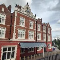 Belvilla Crewe Arms Hotel，位于克鲁的酒店