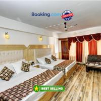 Hotel Highway Inn Manali - Luxury Stay - Excellent Service - Parking Facilities，位于马拉里Mall Road的酒店