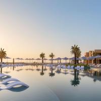 Sofitel Al Hamra Beach Resort，位于拉斯阿尔卡麦Al Hamra Village 的酒店