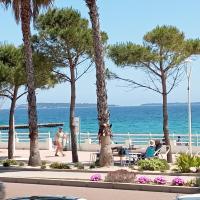 Résidence bord de mer, Cannes Midi, Accès direct à la plage，位于戛纳戛纳拉博卡的酒店