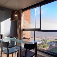 Original modern apartment with beautiful view on the Rambla, sleeps up to 6，位于蒙得维的亚Barrio Sur的酒店