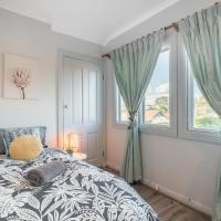 Bright Single Room - Seconds to Bus Station & Park - Close to Chinatown - Shared Bathroom，位于悉尼伯伍德的酒店