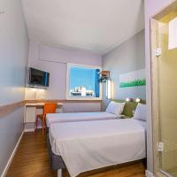 Ibis Budget Fortaleza Praia de Iracema，位于福塔莱萨Praia de Iracema的酒店