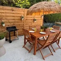 Le Cottage d'Emmy - Rose，位于Commes的酒店