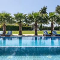 Tatoi Estate Luxury Pool Villa，位于雅典Nea Erythrea的酒店