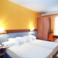 Sercotel Murrieta,位于洛格罗尼奥的酒店