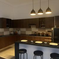 3 BHK house in central colombo，位于科伦坡Dematagoda的酒店