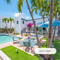 Historical Residence Heated Pool Beach Proximity Indigo Key RESlDENCES，位于西棕榈滩Downtown West Palm Beach 的酒店