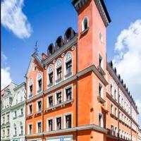 Palazzo Rosso Old Town，位于波兹南Poznan City Centre的酒店