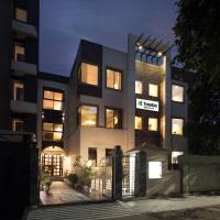 Treebo White Castle, Gurgaon，位于古尔冈高尔夫球场路的酒店