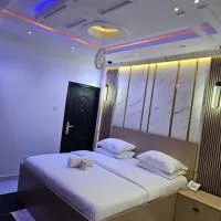 VHS Vinchee Suites I,位于拉各斯的酒店