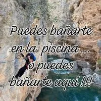 Aventura & Relax Cabañas Peña la Higuera，位于比利亚尔瓦德拉谢拉的酒店