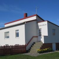 House at the Arctic Circle - Grímsey，位于Grímsey格里姆塞机场 - GRY附近的酒店