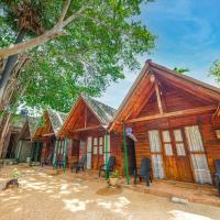 Cool Banyan Cabana，位于亭可马里的酒店