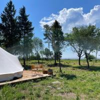 Pädaste Aerga Sunset Glamping，位于帕达斯特的酒店