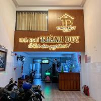 Nhà Nghỉ Thành Duy，位于广义的酒店