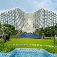 Arena Cam Ranh Resort，位于Thôn Hòa ÐaCam Ranh International Airport - CXR附近的酒店