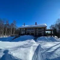 Villa Karhukumpu，位于伊瓦洛伊瓦罗机场 - IVL附近的酒店