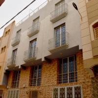 Appartementencomplex Diana 1a Al Aroui，位于Monte ʼArrouit纳祖尔国际机场 - NDR附近的酒店