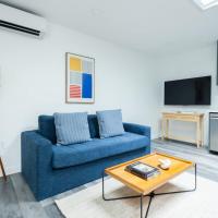 Modern 2 Bedroom Apartment Steps from Central Park!，位于纽约哈莱姆东区的酒店