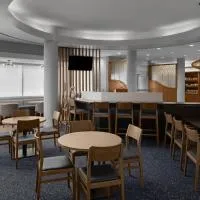 休斯顿洲际机场春季山丘套房酒店，位于休斯顿乔治·布什休斯顿机场 - IAH附近的酒店