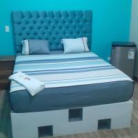 5x Hostal，位于Puerto Callao普卡尔帕国际机场 - PCL附近的酒店