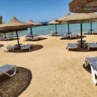 Moon Suites by VISION HURGHADA，位于赫尔格达的酒店