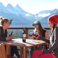 Canmore Alpine Hostel - Alpine Club of Canada，位于坎莫尔的酒店