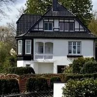 Wohnung in stilvoller Villa，位于施韦特的酒店