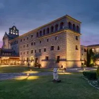 Hotel & Spa Monasterio de Boltaña，位于博尔塔纳的酒店