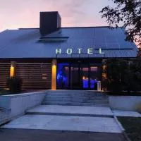 Confidence Hotel San Silvestro，位于San Prospero 的酒店