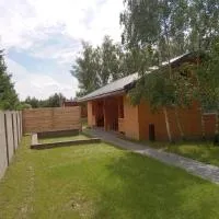 domek nad jeziorem，位于Tręby Stare的酒店