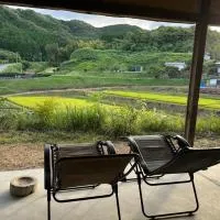 一日一組限定Hiroshimaのアウトドアキャンプ体験が満喫できる非日常古民家の宿草叢，位于Gōnotao的酒店