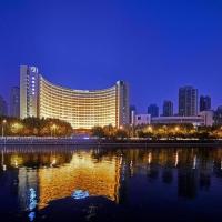 Banyan Tree Tianjin Riverside Hotel，位于天津河北区的酒店