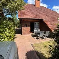 Strandhaus Nina - Ferienhaus Hooksiel，位于霍克西尔的酒店