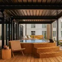 Clarion Hotel Helsinki Airport，位于万塔的酒店