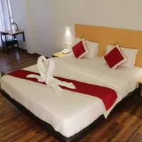 Parivar Comfort Luxury Rooms，位于Virār的酒店