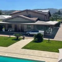 Agriturismo ALBACHIARA，位于Bisignano的酒店