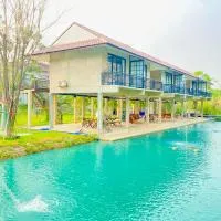 Tree House Home Stay บ้านต้นไม้โฮมสเตย์อุทัยธานี，位于乌泰他尼府的酒店