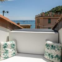 PETITE PARAGGI Vista e Comodit&agrave; sul Mare，位于圣玛格丽塔-利古雷的酒店
