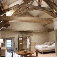 Châteauneuf Suites，位于沙托纳的酒店