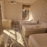 Hoji Ona，位于撒马尔罕Samarkand Airport - SKD附近的酒店