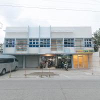 RedDoorz at EBM one Building，位于伊洛伊洛Iloilo International Airport - ILO附近的酒店