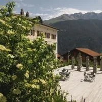 Villa Carisch，位于Reams的酒店
