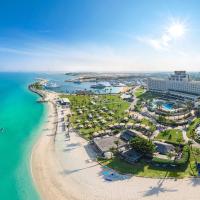 JA The Resort - JA Beach Hotel, Dubai，位于迪拜杰贝阿里的酒店