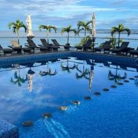 The Paramar Beachfront Boutique Hotel With Breakfast Included - Downtown Malecon，位于巴亚尔塔港的酒店