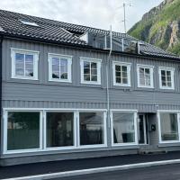 Mosjøen Apartments Midt-Byen，位于莫舍恩摩斯乔恩机场 - MJF附近的酒店